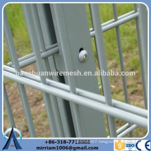 powder coat double wire in the selvedge of the mesh fence
